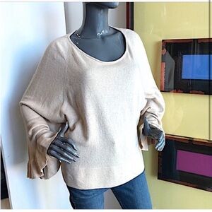 Elizabeth and James wool blend Cream Sweater